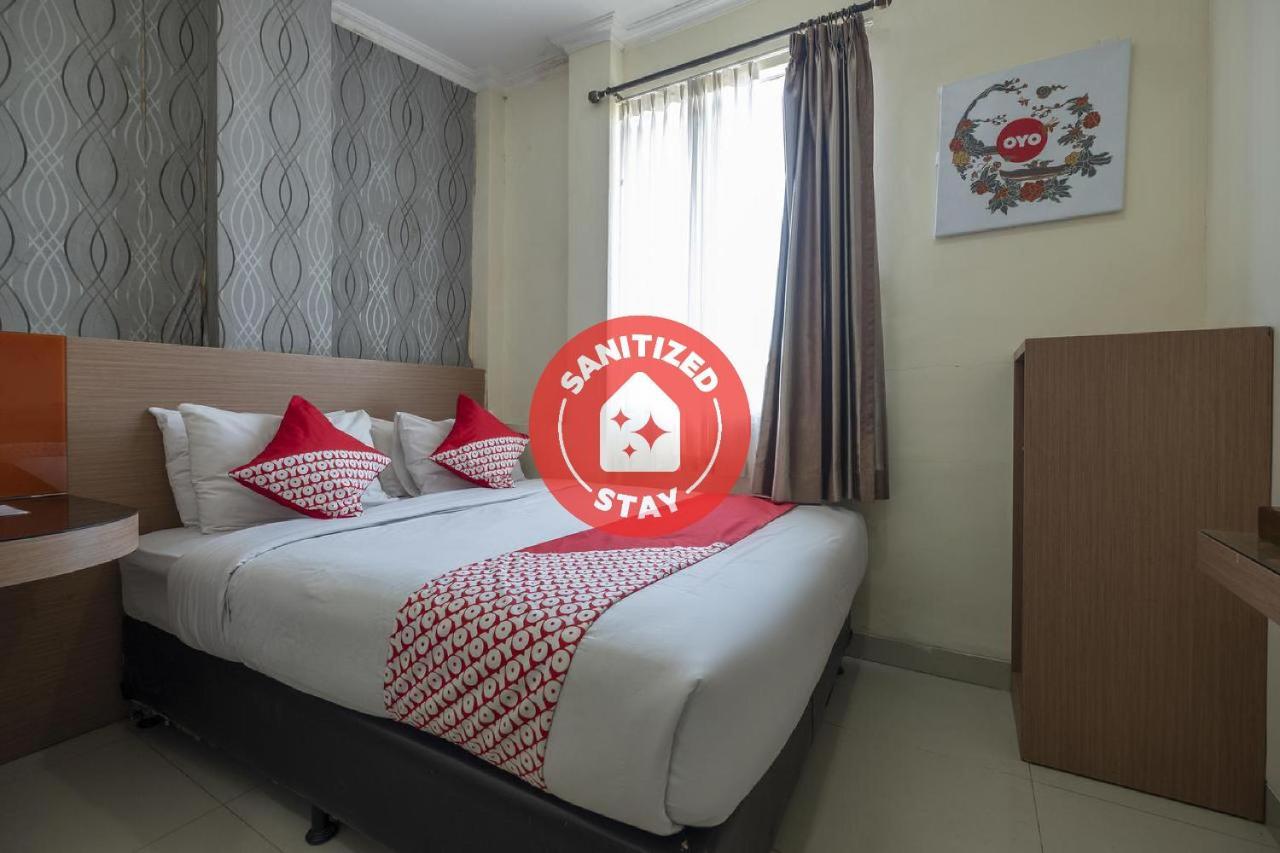 Oyo 1560 Capital Hotel 2*