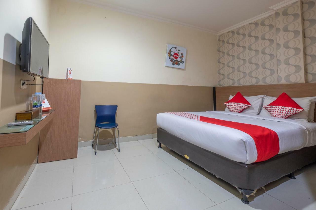 Hotel Oyo 1560 Capital 2*